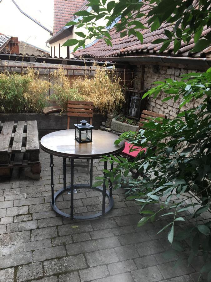Haeuschen In Der Altstadt Dettelbach Exterior photo
